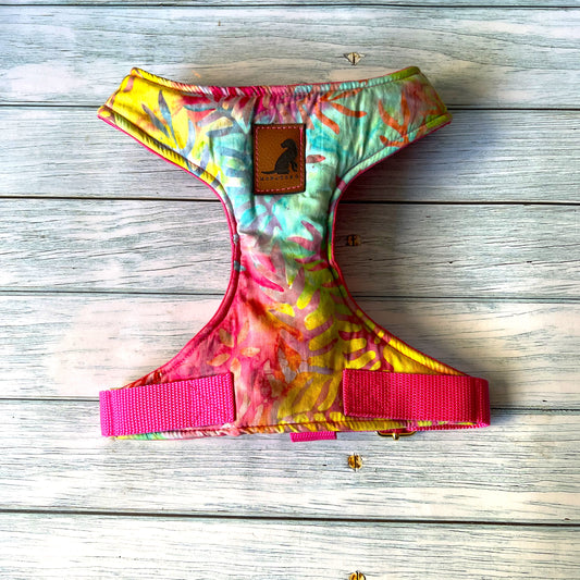 Pechera Hippie Tropical arnes para perros y gatos